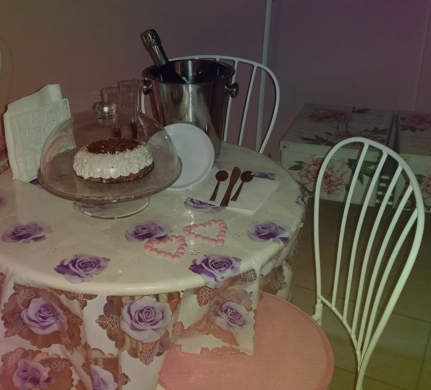 B&B La Rosa Tarente Buitenkant foto